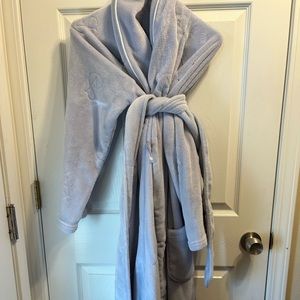 Victoria secret bath rope